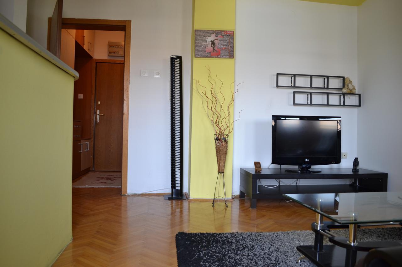 Nakov Apartment Next To Bus Station Skopje Exterior photo